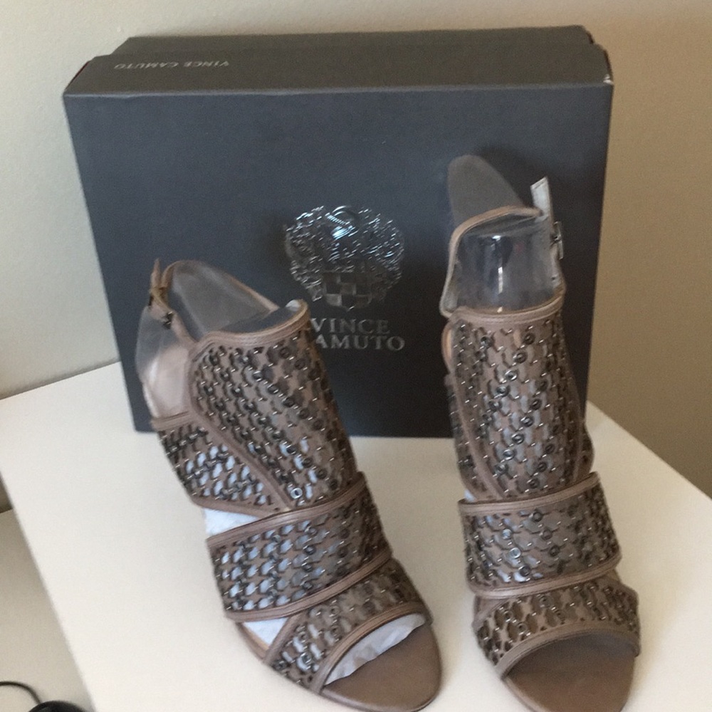 Vince Camuto Sandals